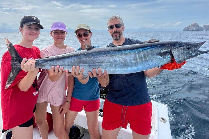 Playa Flamingo Private Fishing & Snorkeling Boat Tour (5 hours) - Photo 1 of 25